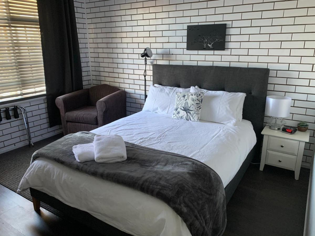 Kings Avenue Motel Saint Arnaud Экстерьер фото